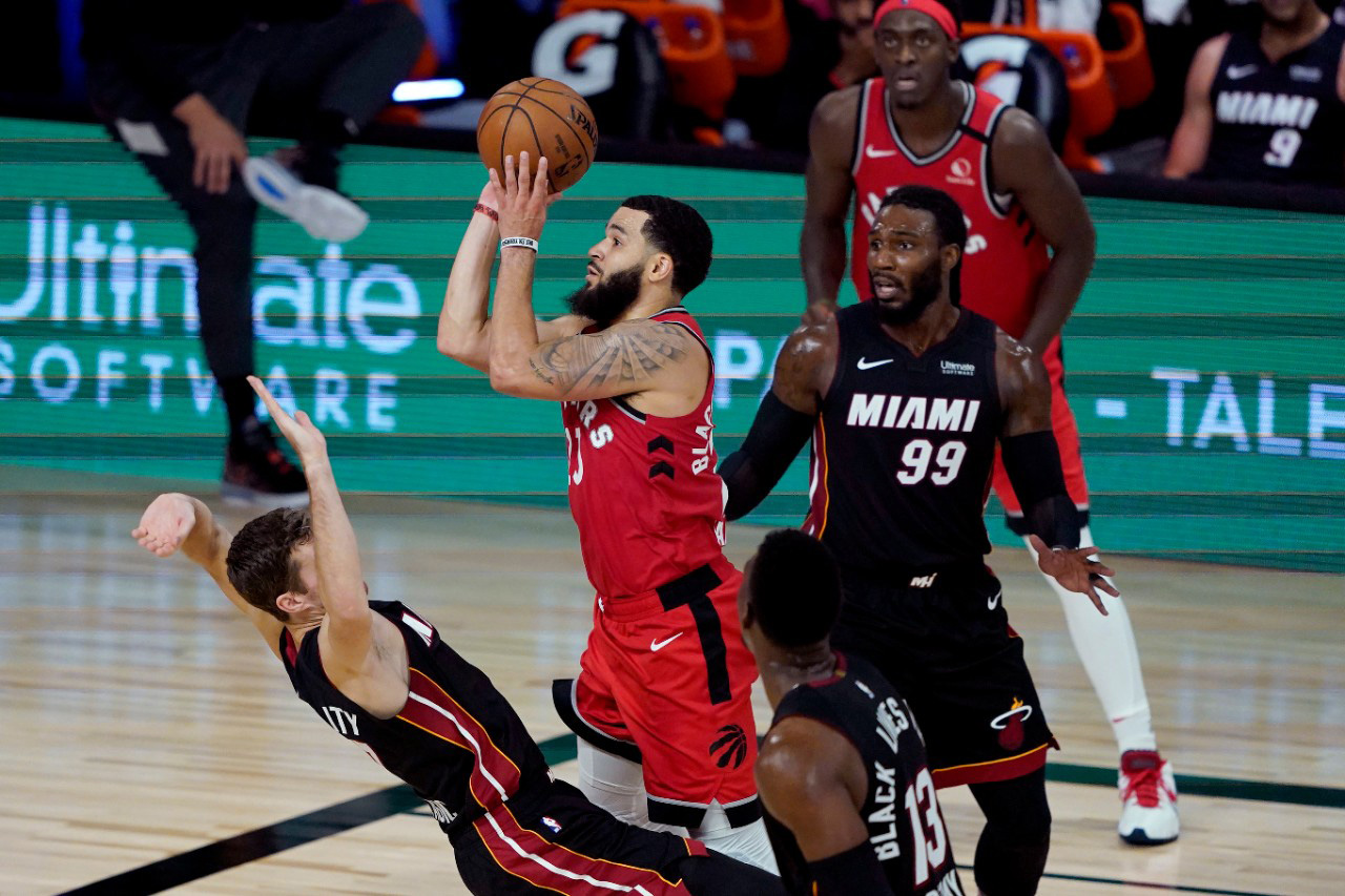 فرد ون ولیت - تورنتو رپترز - بسکتبال NBA - نتایج مسابقات NBA