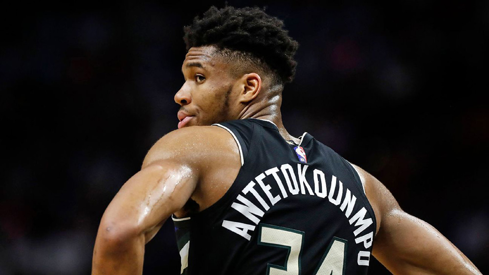 اخبار بسکتبال NBA - نتایج مسابقات NBA - میلواکی باکس - یانیس آنتتوکومپو
