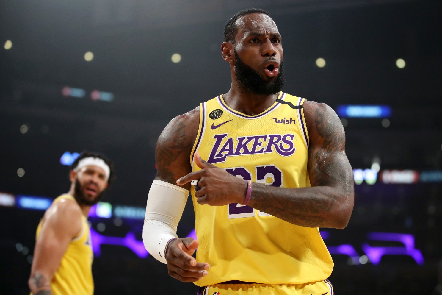 اخبار بسکتبال NBA - نتایج مسابقات NBA - لس آنجلس لیکرز - لبران جیمز