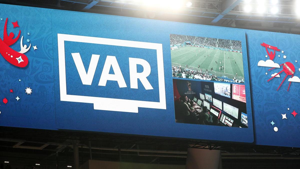 آشنایی بیشتر با VAR و مروری بر برخی باورهای اشتباه