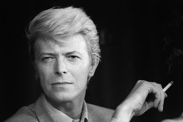 دانلود آهنگ زیبای David Bowie - Life On Mars