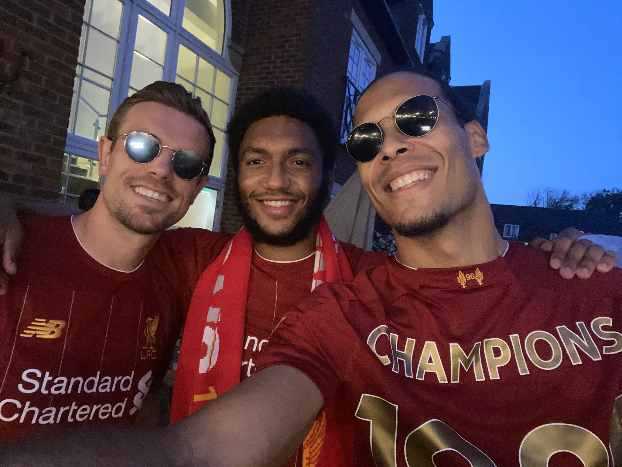 لیورپول - لیگ برتر - Liverpool - Pemier League