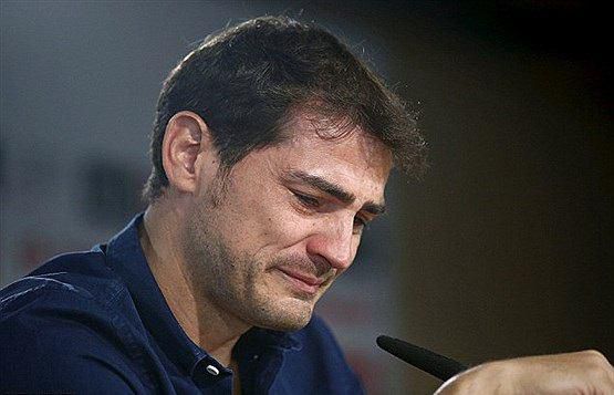 سال 2015 وقتی رئال هیچی نبرد ، اول از همه این رو انداختن بیرون ???? حالا میخوان با مسی مزه بریزن لاشخورها!