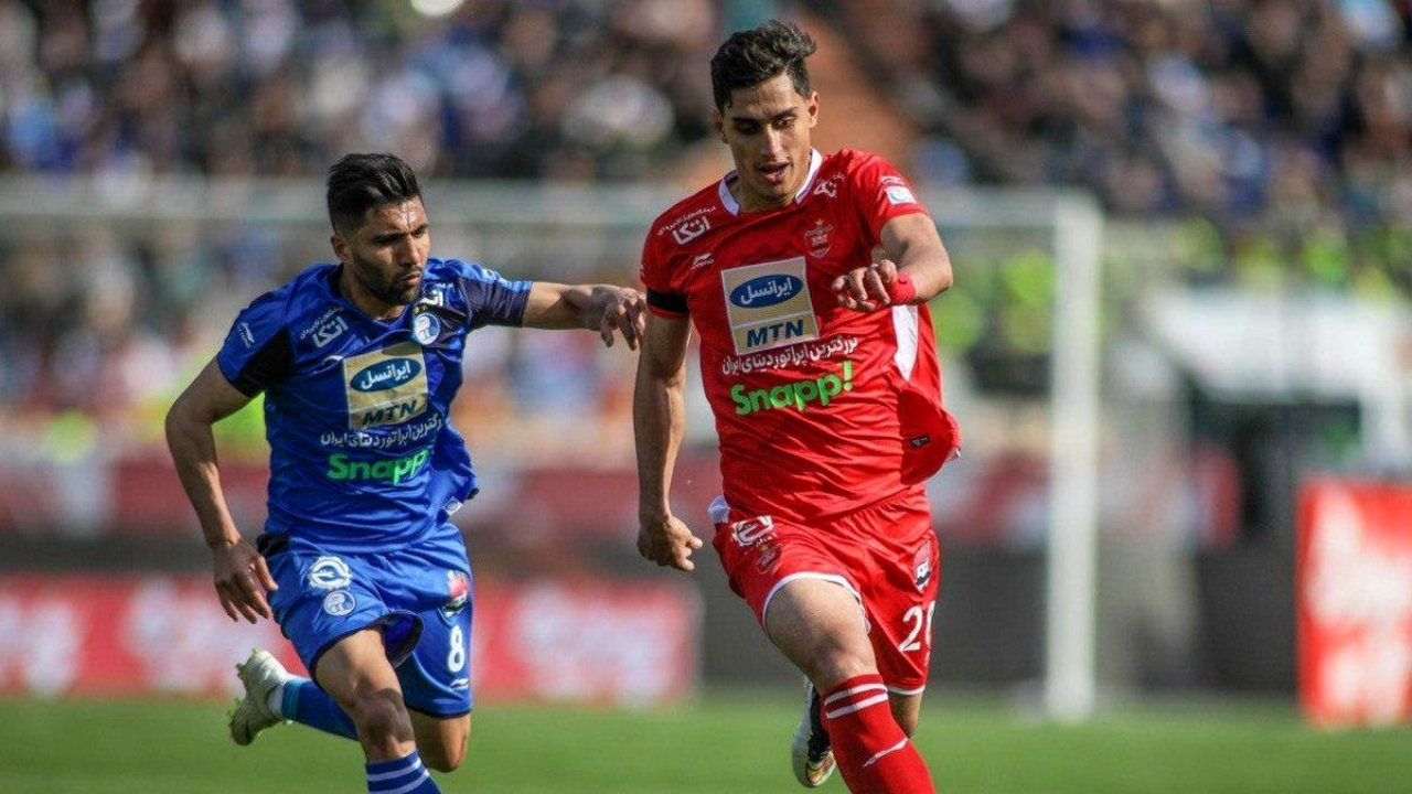 وضعیت محمد نادری در پرسپولیس تا 14 ساعت دیگر مشخص می شود
