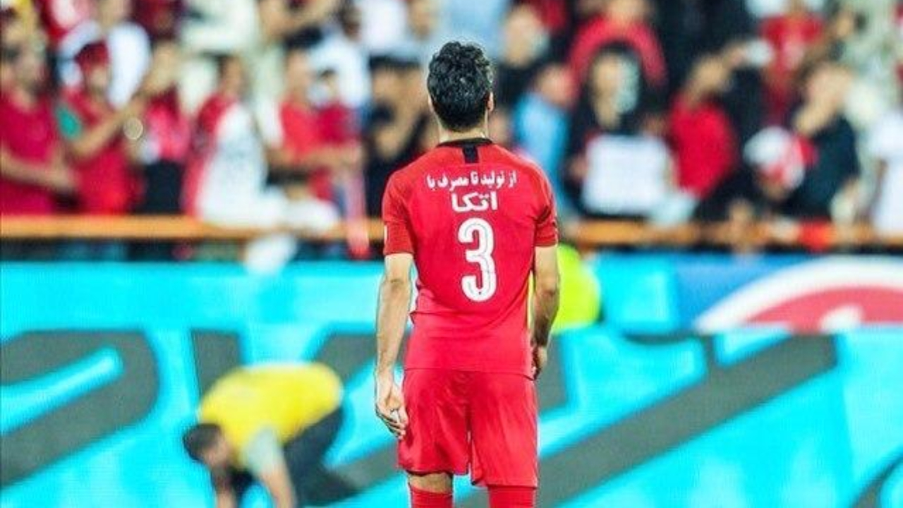 شجاع خلیل زاده: اگر از پرسپولیس جدا شوم 13 میلیارد به باشگاه می رسد