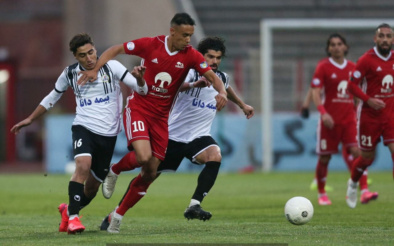 تراکتور 0-0 نفت مسجد سلیمان / تراکتوری ها بازهم بازی افتتاحیه را نبردند