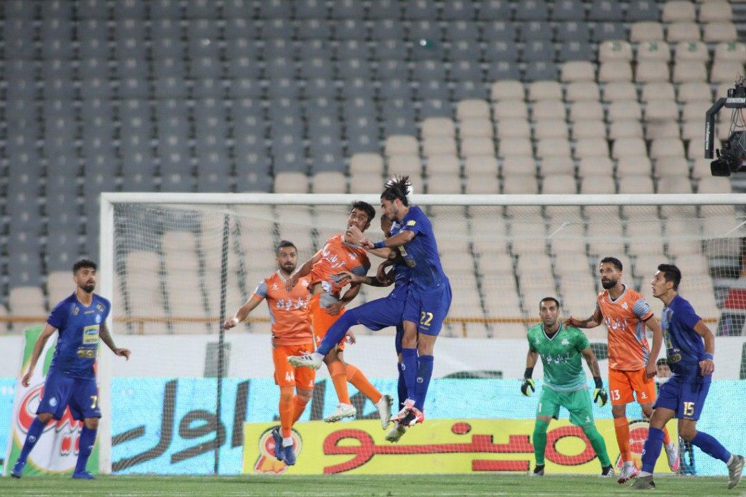 استقلال راه 0-3 را به روی سازمان لیگ بست