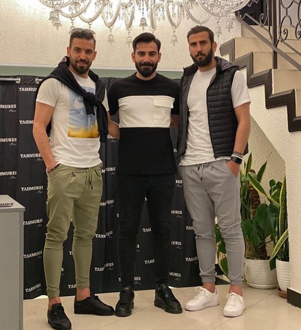 امین منوچهری و دوستانش