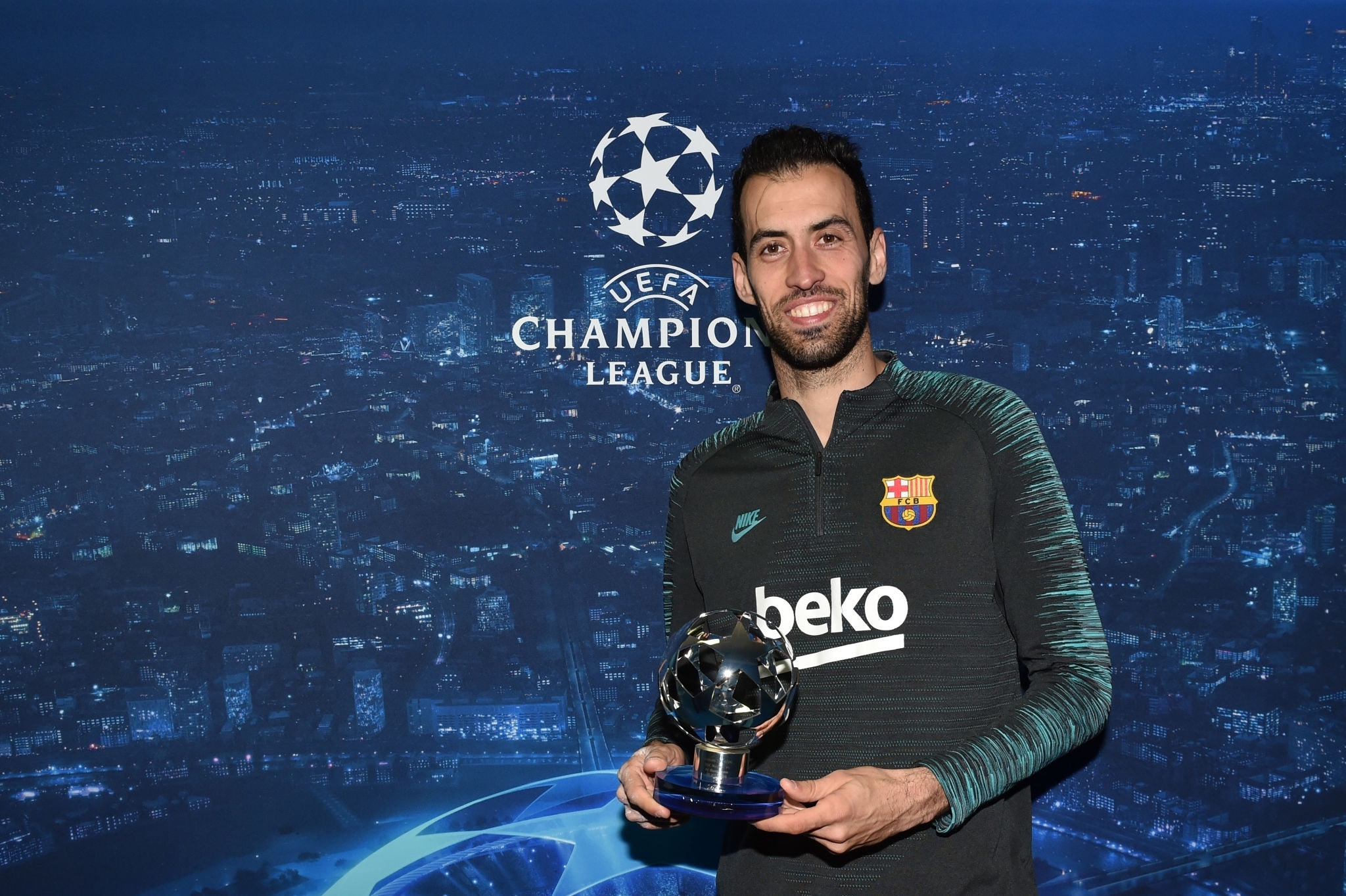 سرخیو بوسکتس-Sergio Busquets