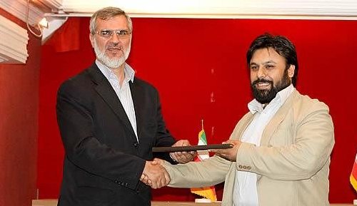 <a data-cke-saved-href='https://www.tarafdari.com//static/page/taxonomy/6321'href='/static/page/taxonomy/6321'>محمد پنجعلی</a> - رویانیان