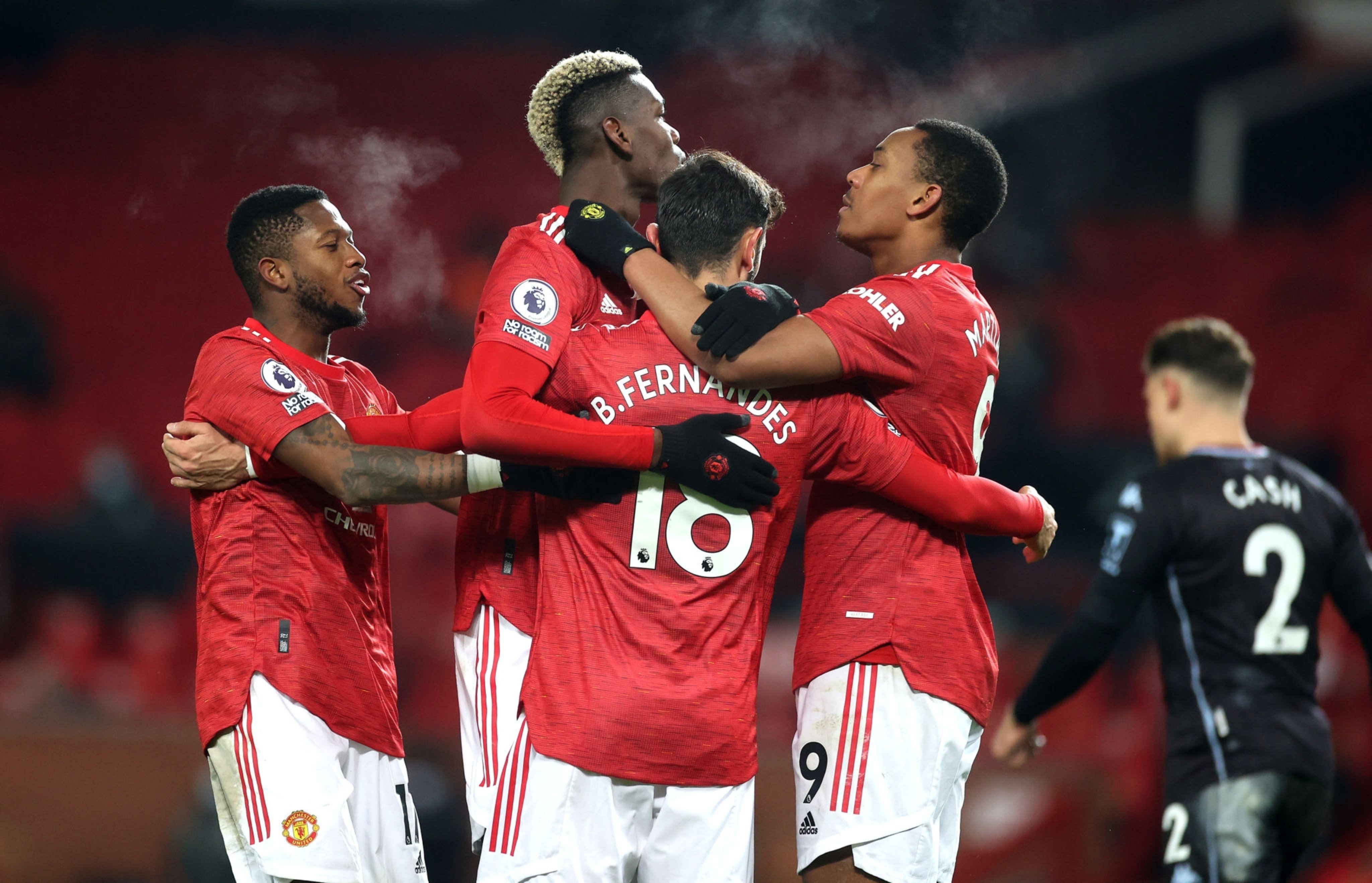 منچستریونایتد 2-1 استون ویلا؛ تعقیب و گریز در صدر جدول