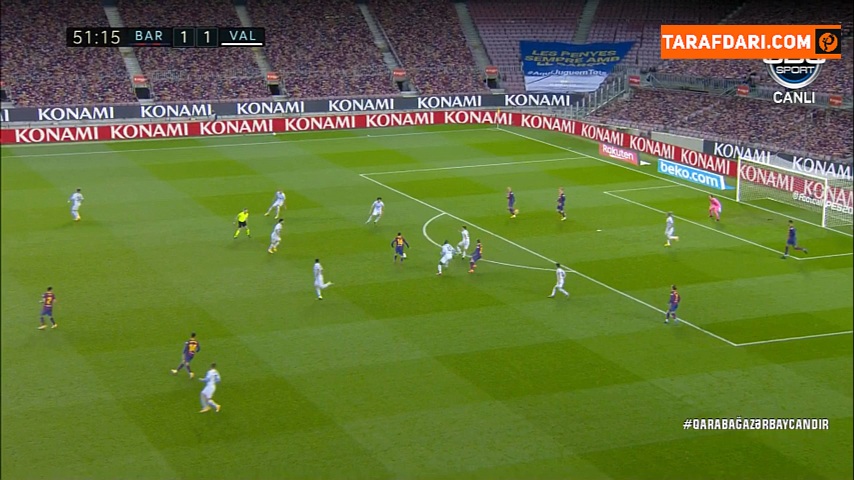 گل آکروباتیک و دیدنی رونالد آرائوخو به والنسیا (بارسلونا 2-1 والنسیا)
