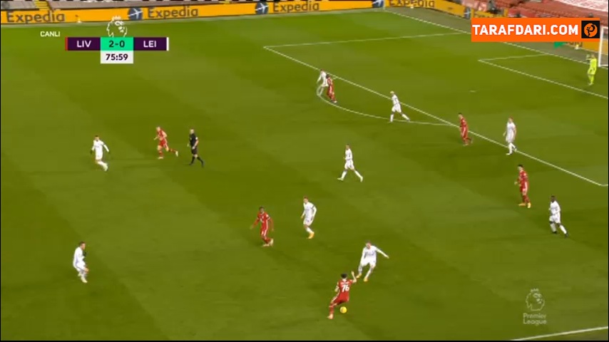 گل نشدن توپ لیورپولی ها مقابل دروازه لسترسیتی به شکلی عجیب و معجزه آسا (لیورپول 2-0 لسترسیتی)