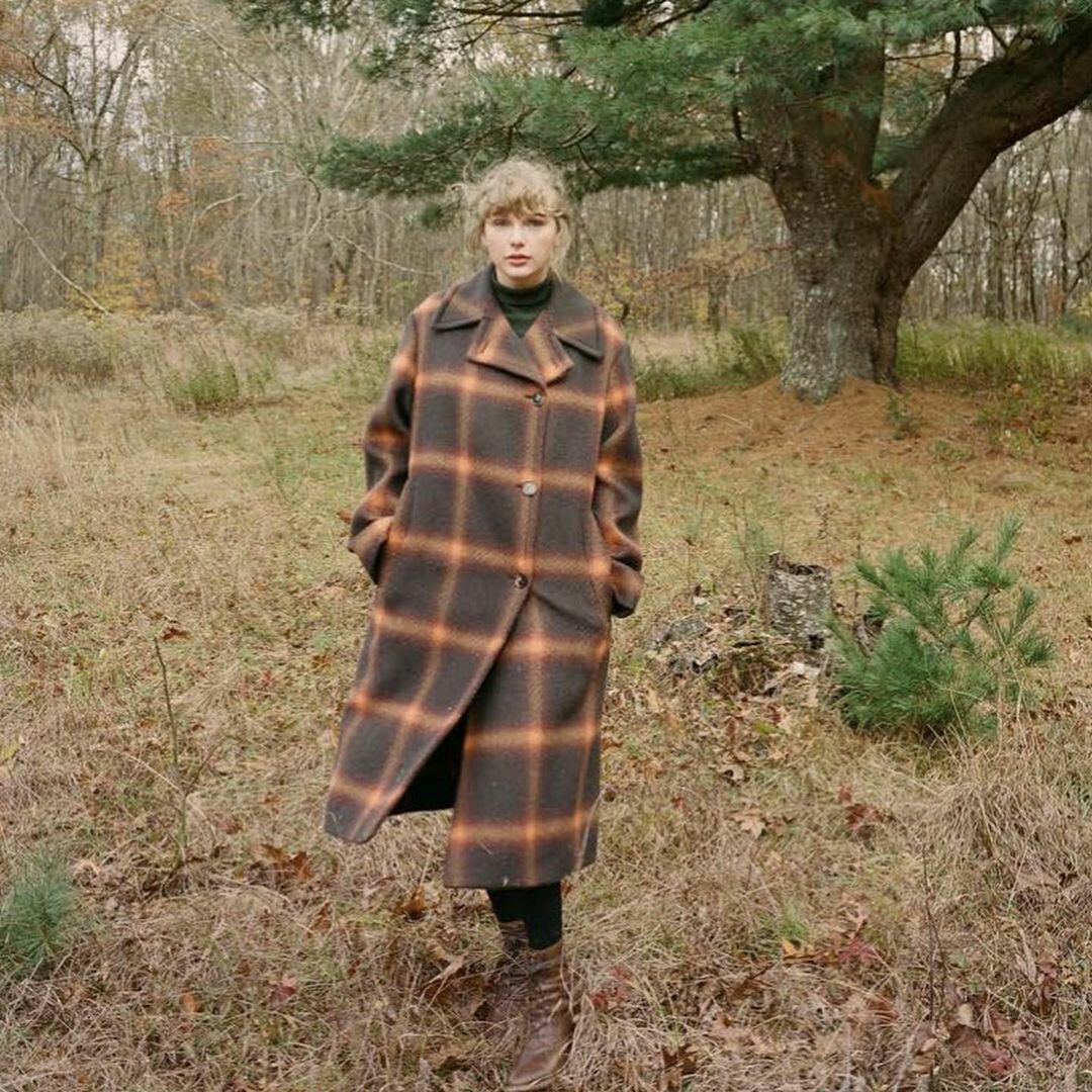 آهنگ جدید Taylor Swift به نام Tis The Damn Season به همراه متن و ترجمه