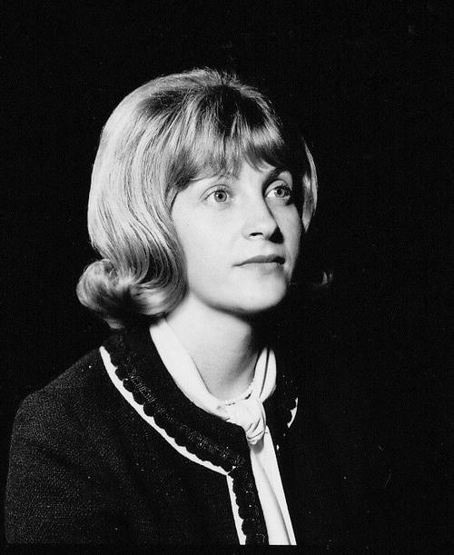 دانلود آهنگ The End of The World از Skeeter Davis