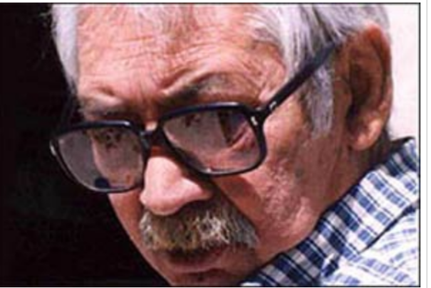 درباره کتاب مدارصفردرجه احمد محمود