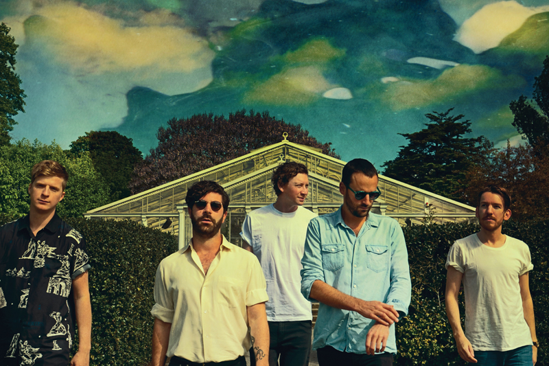 دانلود آهنگ Foals - Birch Tree