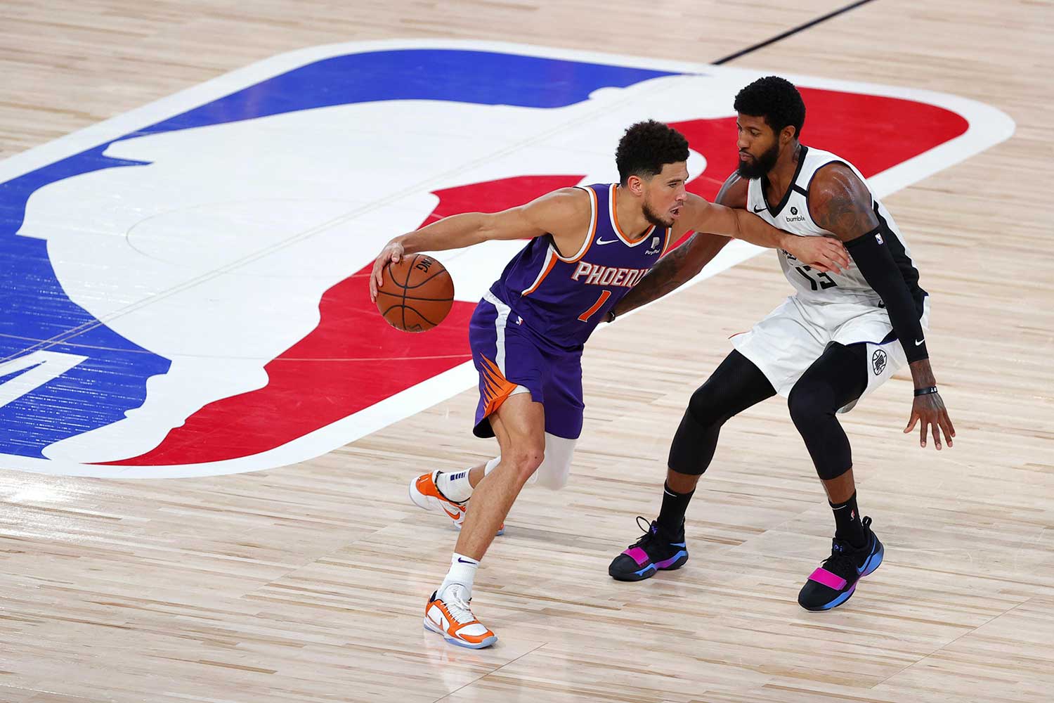 دوین بوکر - کریس پال - لس آنجلس کلیپرز - فینکس سانز - بسکتبال NBA