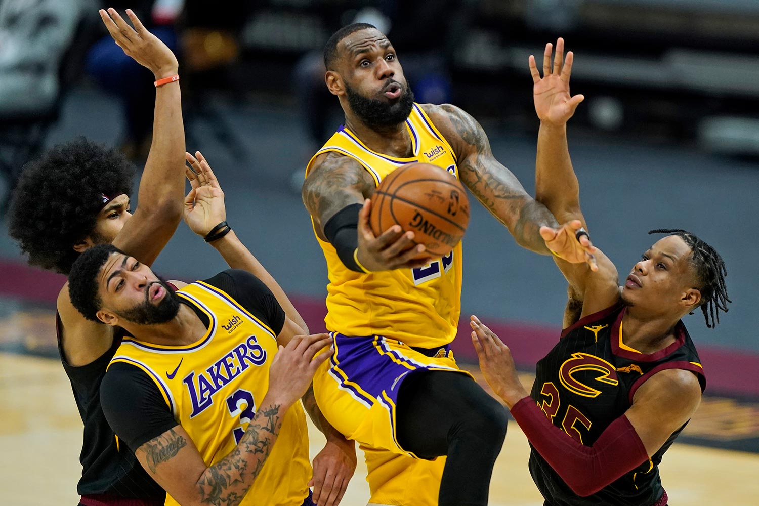 لبران جیمز - لس آنجلس لیکرز - لیگ بسکتبال NBA - نتایج مسابقات NBA - لس آنجلس لیکرز