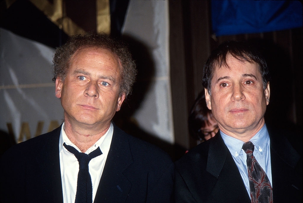 دانلود آهنگ Simon & Garfunkel - I Am A Rock