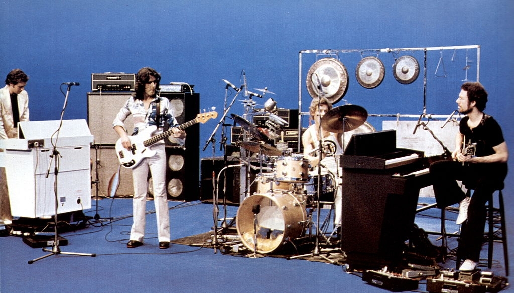 دانلود آهنگ King Crimson - Cadence And Cascade