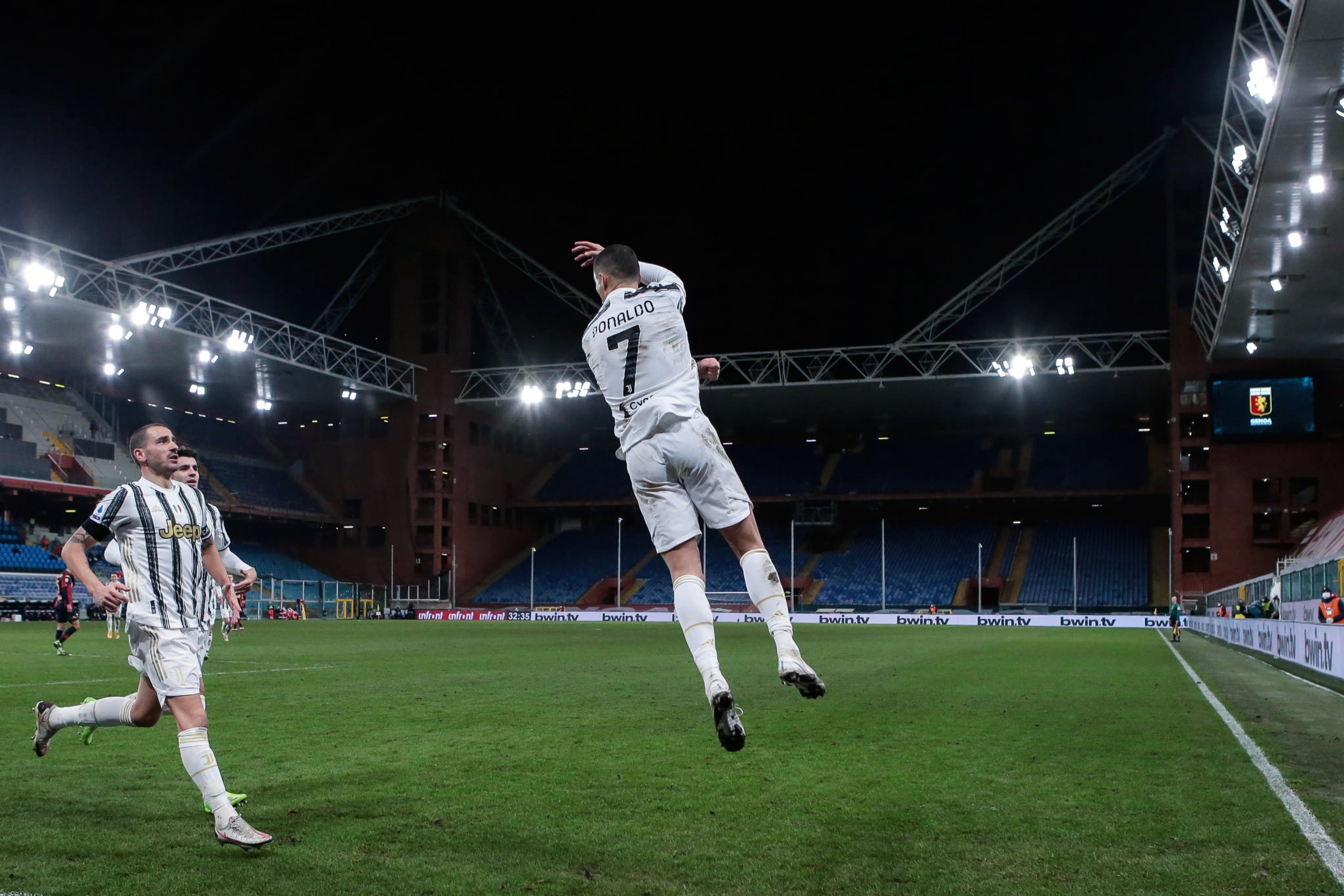 یوونتوس / Juventus / سری آ / Serie A / گلزنی مقابل جنوا