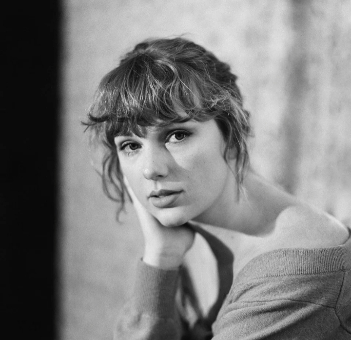 آهنگ جدید dorothea از taylor swift با متن و ترجمه