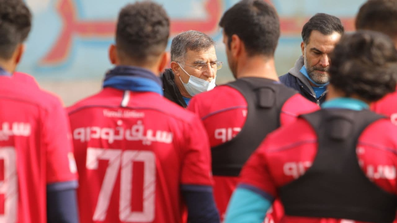 اولین تمرین نساجی با آقا معلم / گزارش تصویری