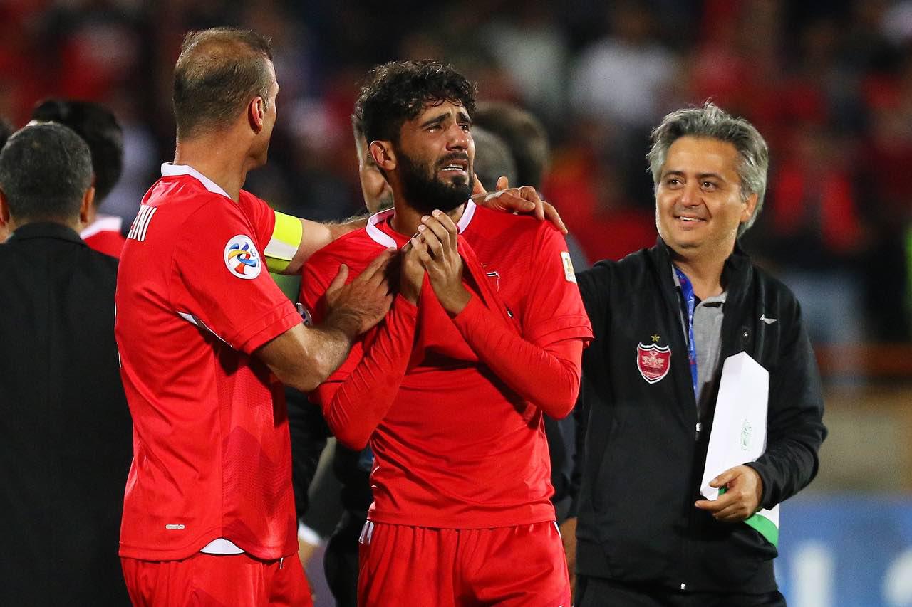 خداحافظی بشار رسن با بازیکنان پرسپولیس / عکس