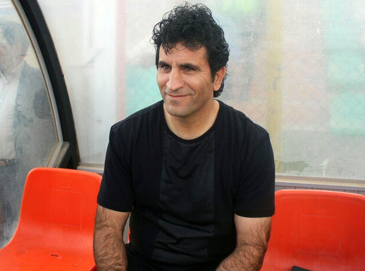 داوود حقدوست: افرادی که در حد نام استقلال نیستند باید بروند