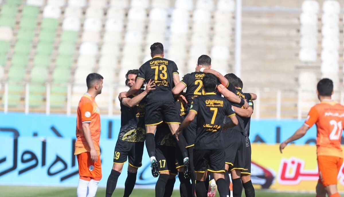 سایپا 0-1 سپاهان؛ تنها در صدر