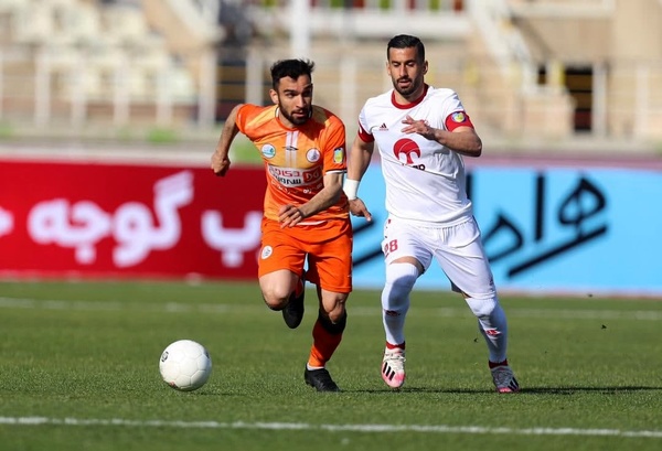 دلخوری هواداران تراکتور از محمدحسین میثاقی