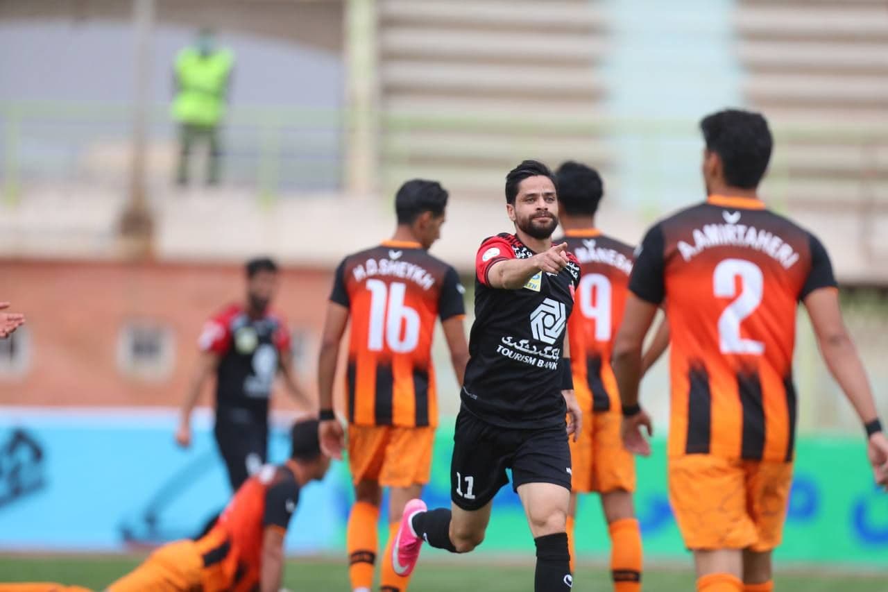 مس نوین کرمان 0-3 پرسپولیس / در کمال امیدواری