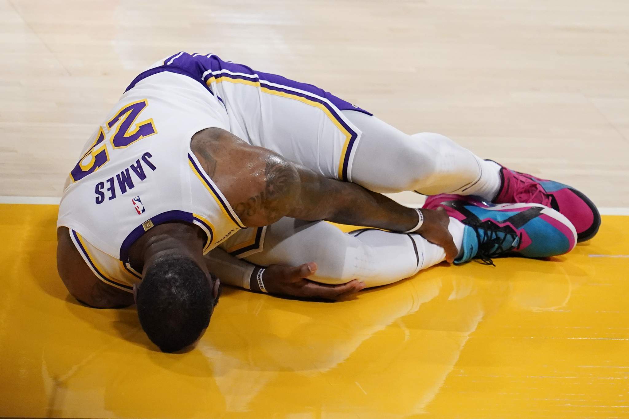 LeBron James - Los Angeles Lakers - NBA Games