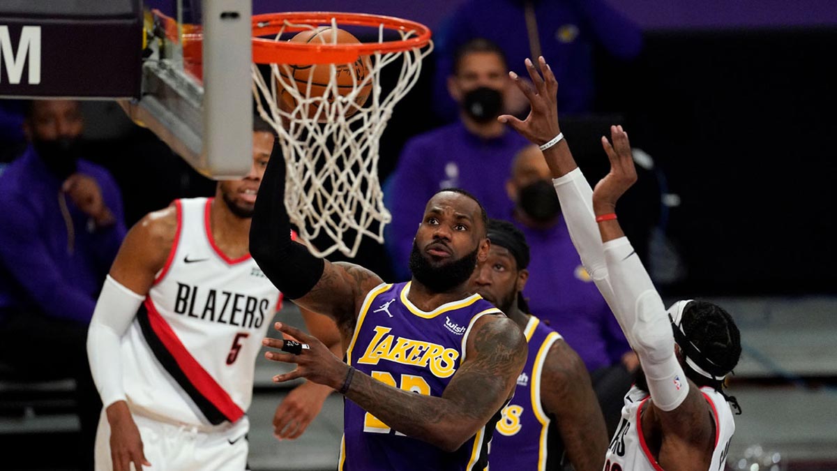 LeBron James - Los Angeles Lakers - Portland Trail Blazers