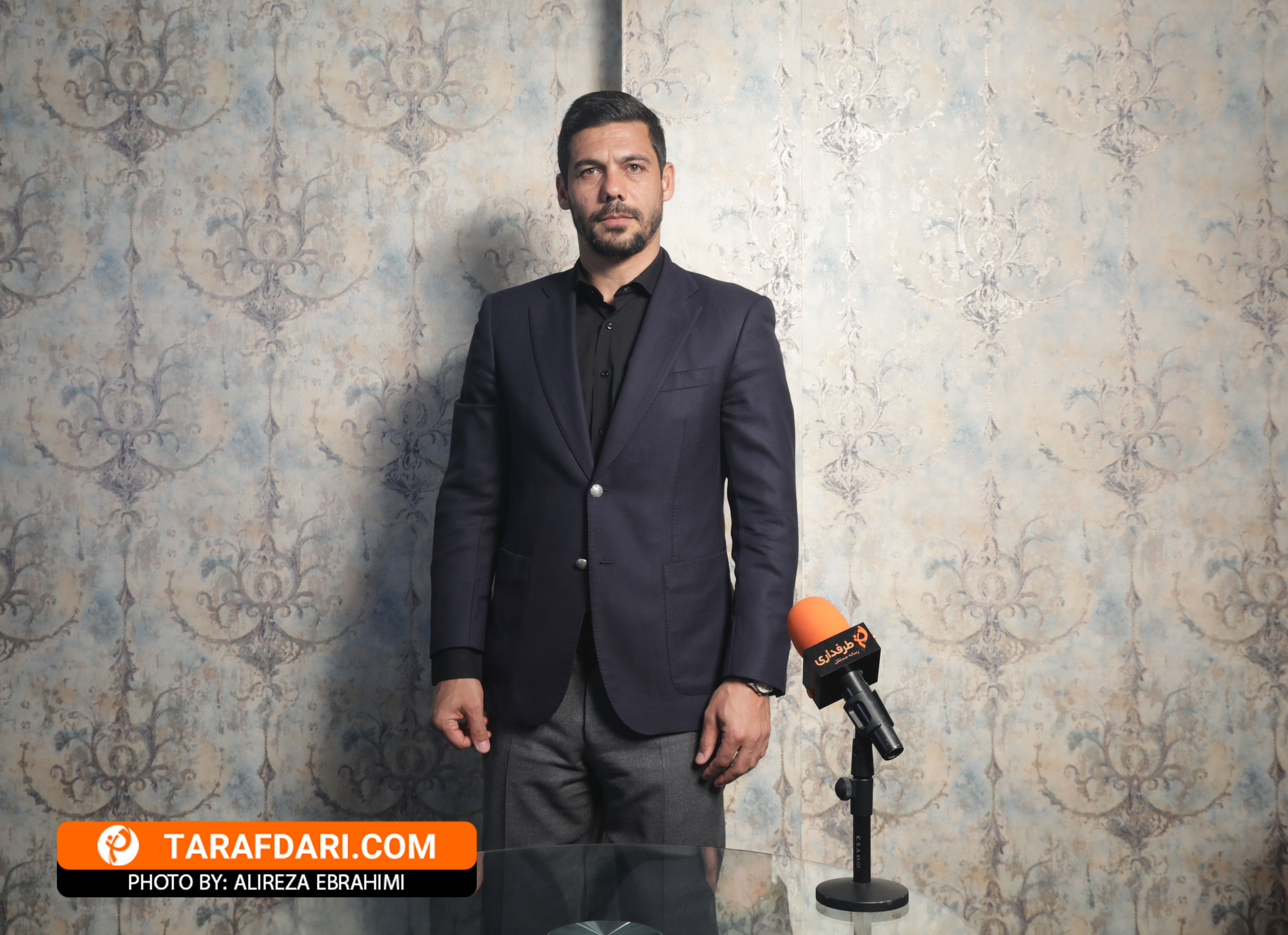 استقبال هواداران پرسپولیس از پیراهن مشکی
