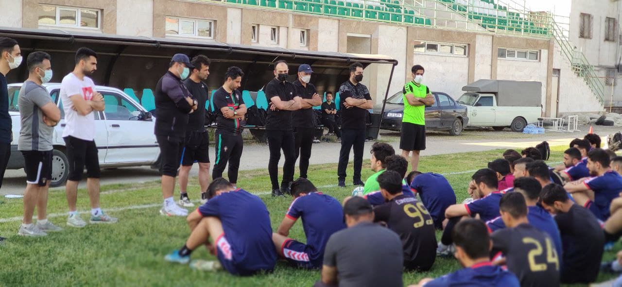 اولین تمرین یاران دست نشان پس از درگذشت سرمربی