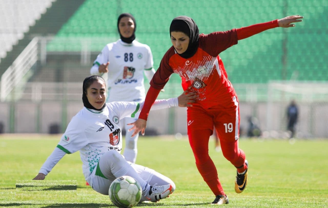 بانوان سپاهان به اولین برد رسیدند