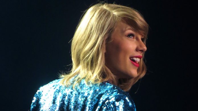 دانلود آهنگ جدید bye bye baby از تیلور سویفت (آلبوم fearless Taylor's version )