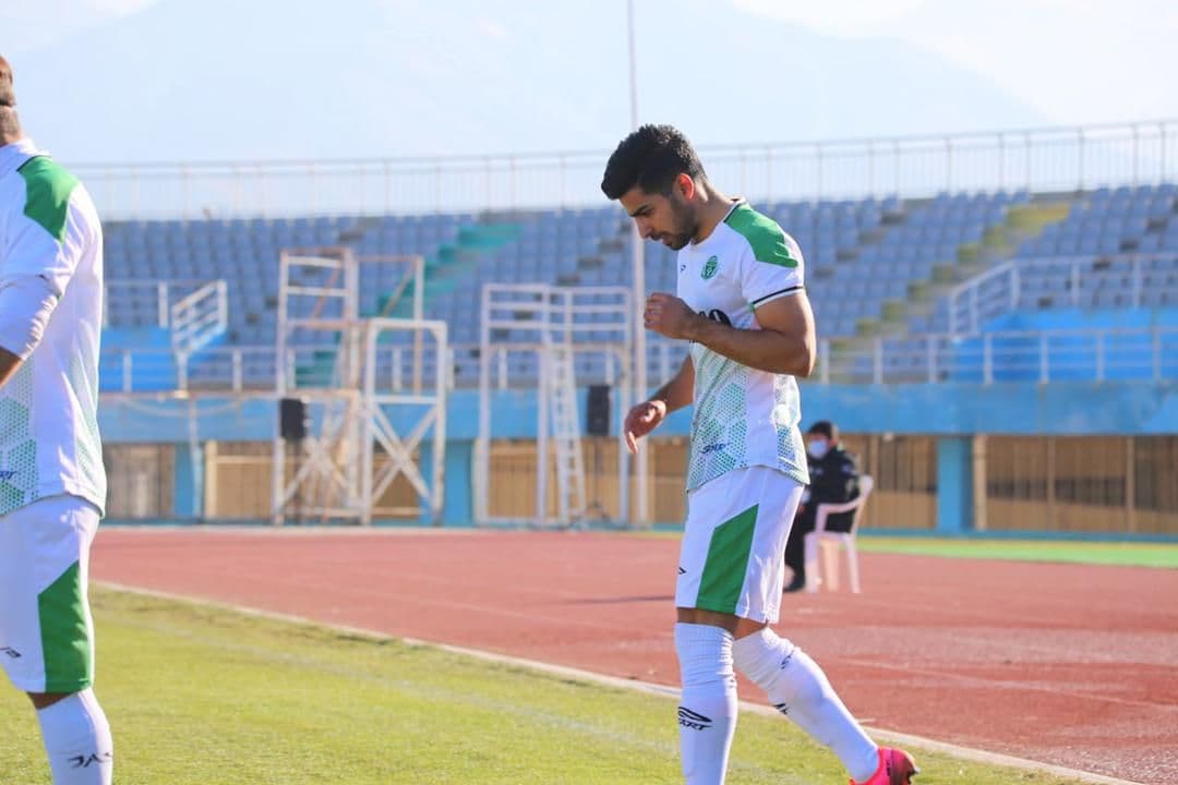 پوریا آریاکیا