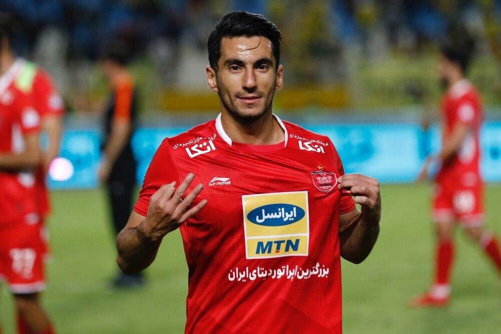 طعنه مدافع پرسپولیس به فرهاد مجیدی: من به این ها نمی بازم!