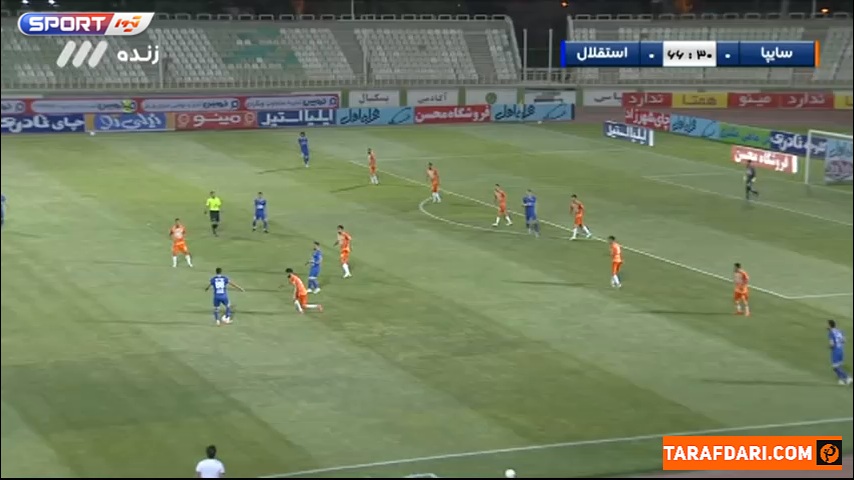 برخورد ضربه مهدی قائدی به تیر دروازه سایپا (سایپا 0-0 استقلال)