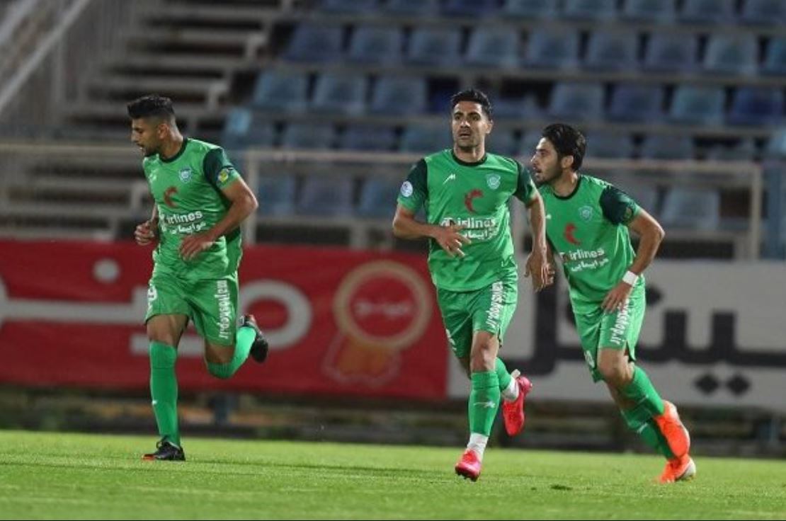 واکنش بازیکن ماشین سازی به علاقه اش به پرسپولیس / عکس