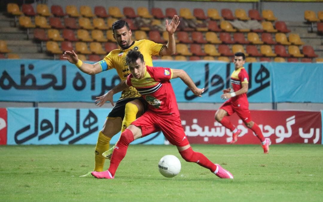 تغییرات جدول لیگ برتر با نتایج بازی های امشب / پرسپولیس در صدر ماند