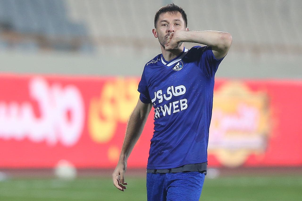 حرف آخر میلیچ؛ پولم را بدهید تا پایان فصل می مانم
