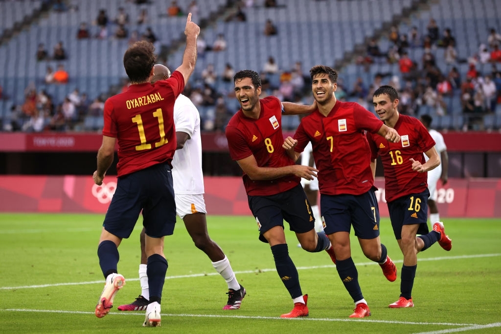 اسپانیا 5-2 ساحل عاج؛ صعود لاروخا به نیمه نهایی
