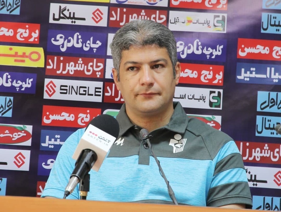 پاشایی: کارمان در ذوب آهن سخت است/ نمیخواهیم پیکان ضعیف شود