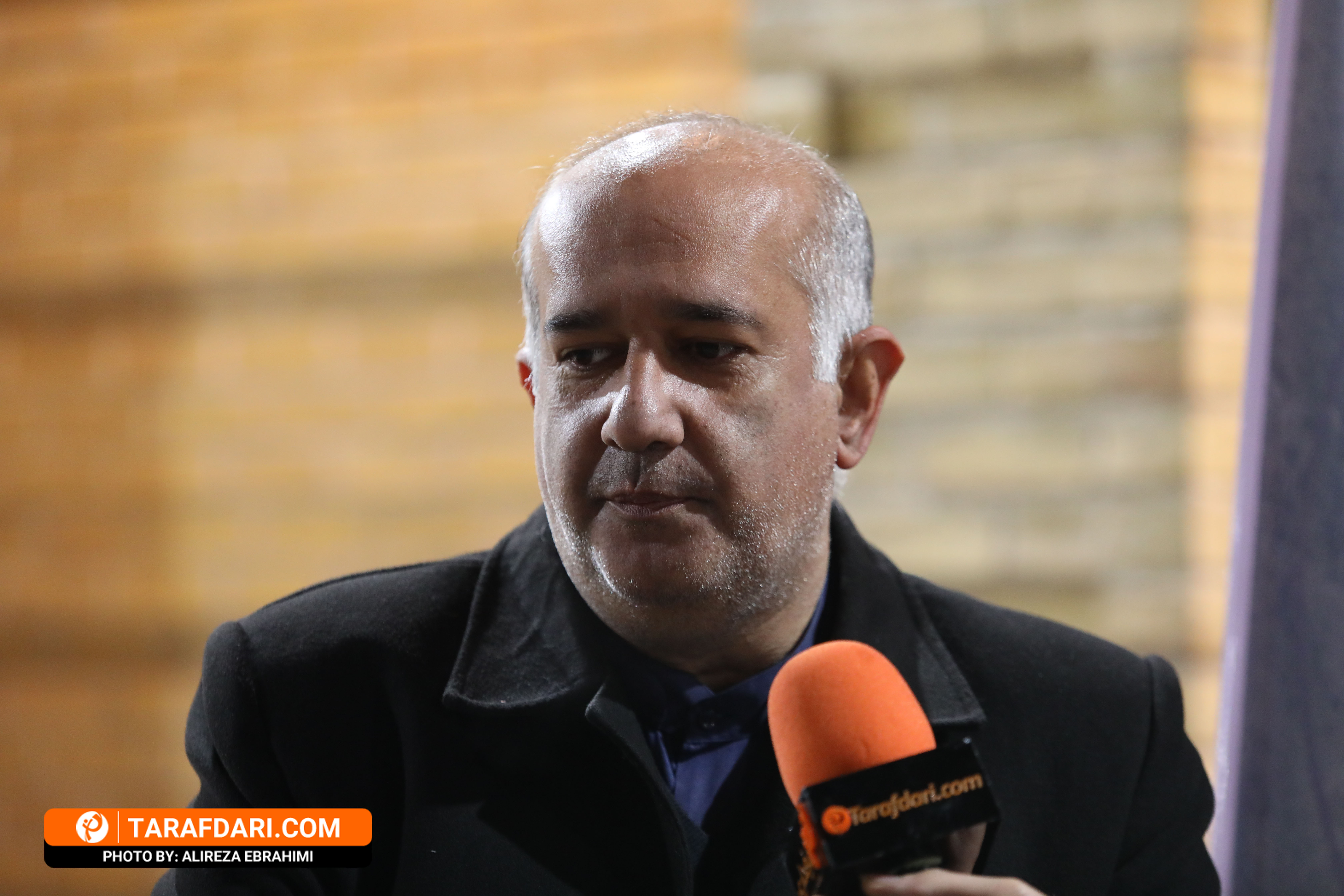 مهران کاظمی خطاب به پرسپولیسی ها: حمایت های فراقانونی بد عادت تان کرده است