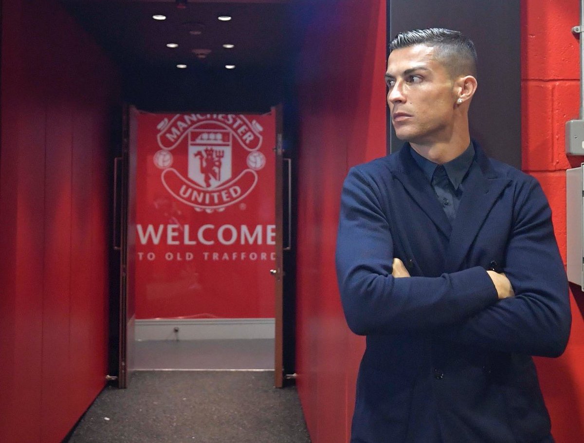 پیشنهاد 28 میلیون یورویی منچستریونایتد برای جذب رونالدو؛ CR7 در یک قدمی اولدترافورد