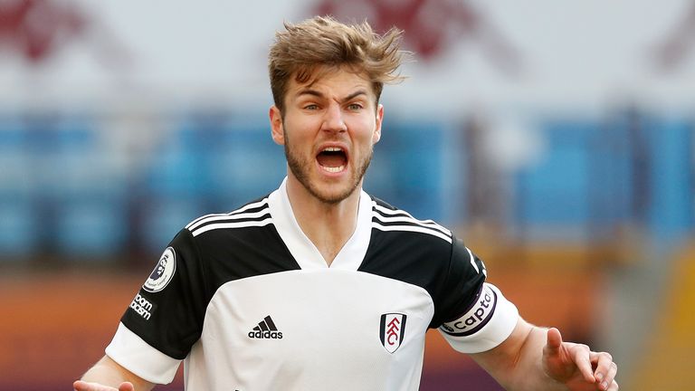 لیون/فولام/مدافع دانمارکی/Lyon/Fulham/Danish defender